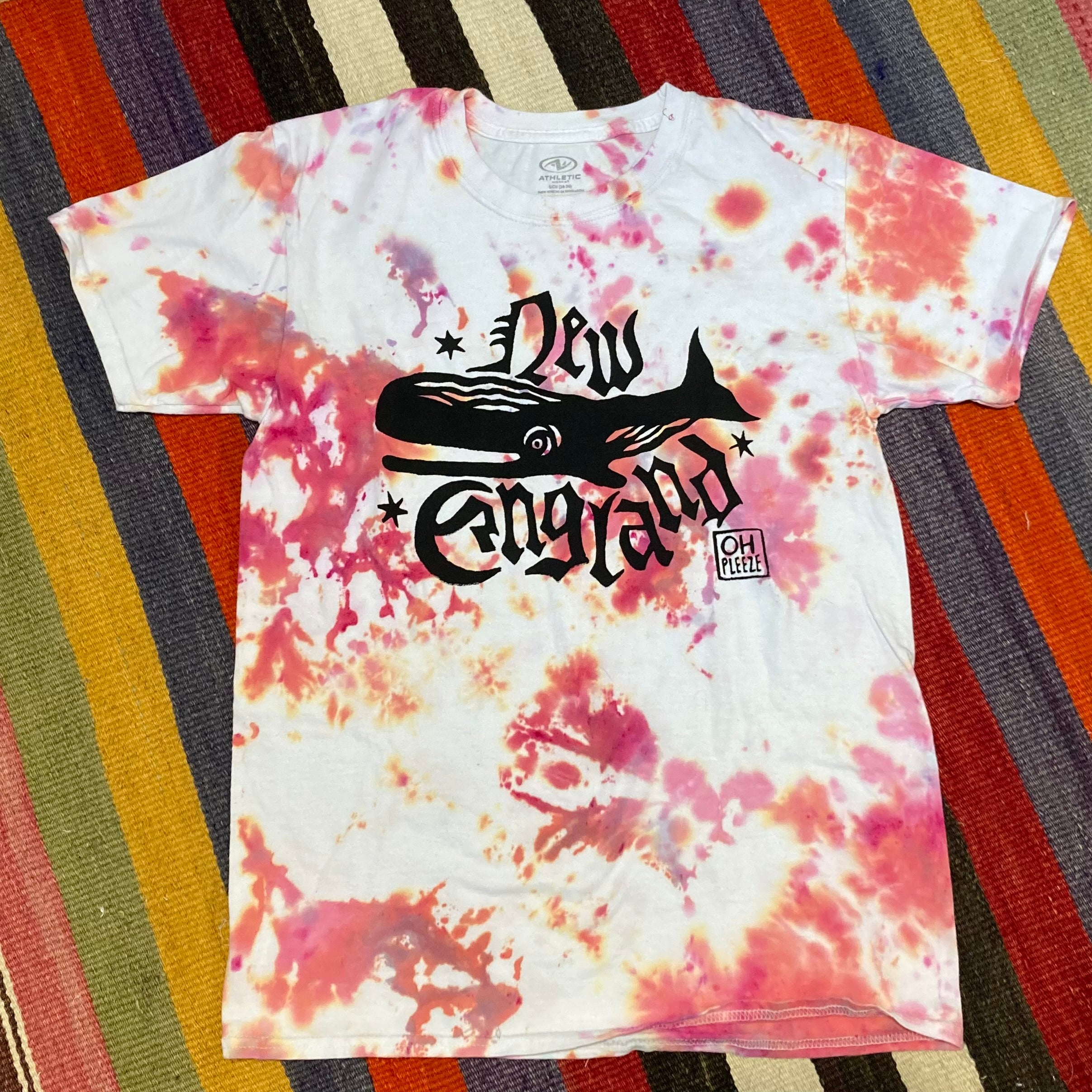 SMALL New England Screen Printed T-Shirt