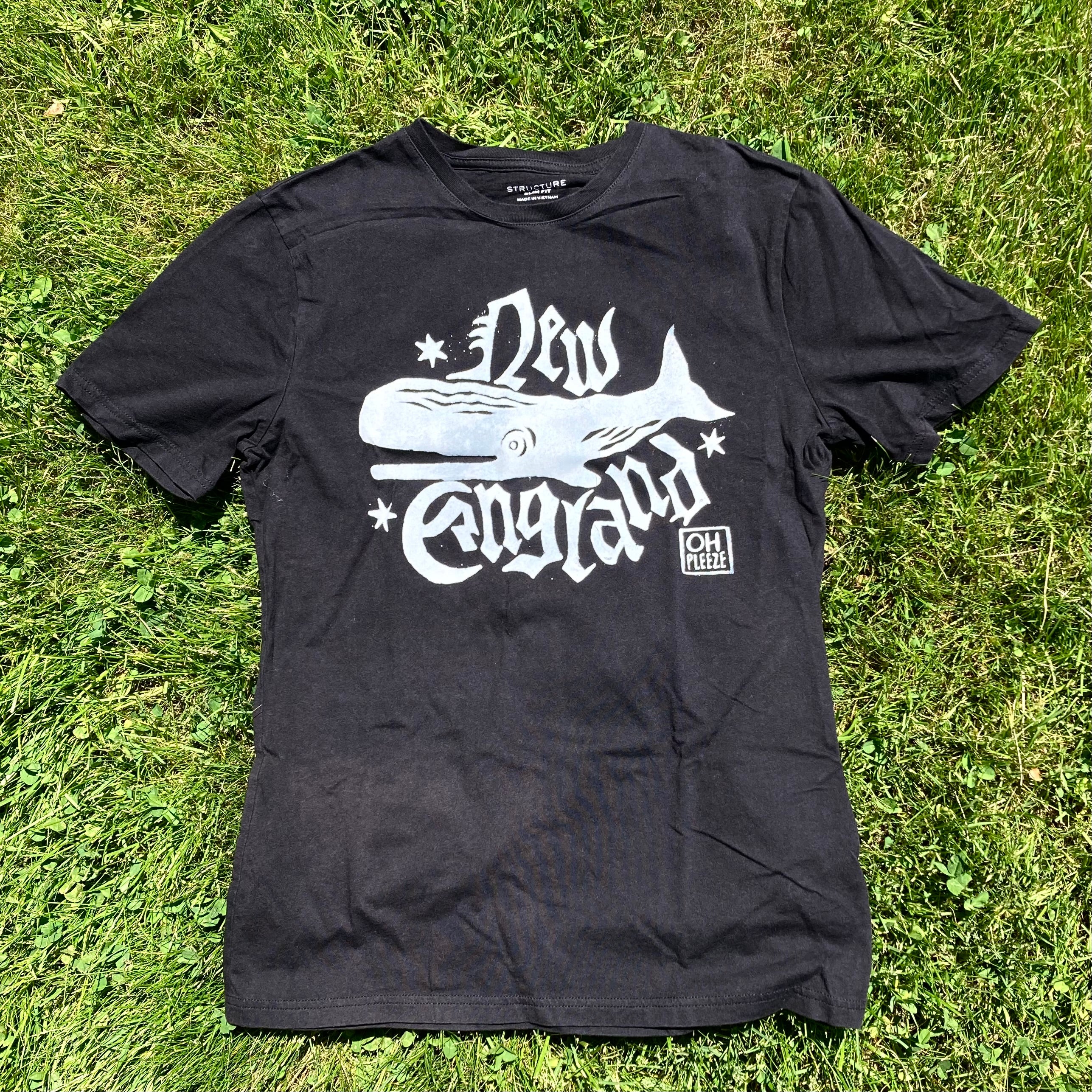 SMALL New England Screen Printed T-Shirt