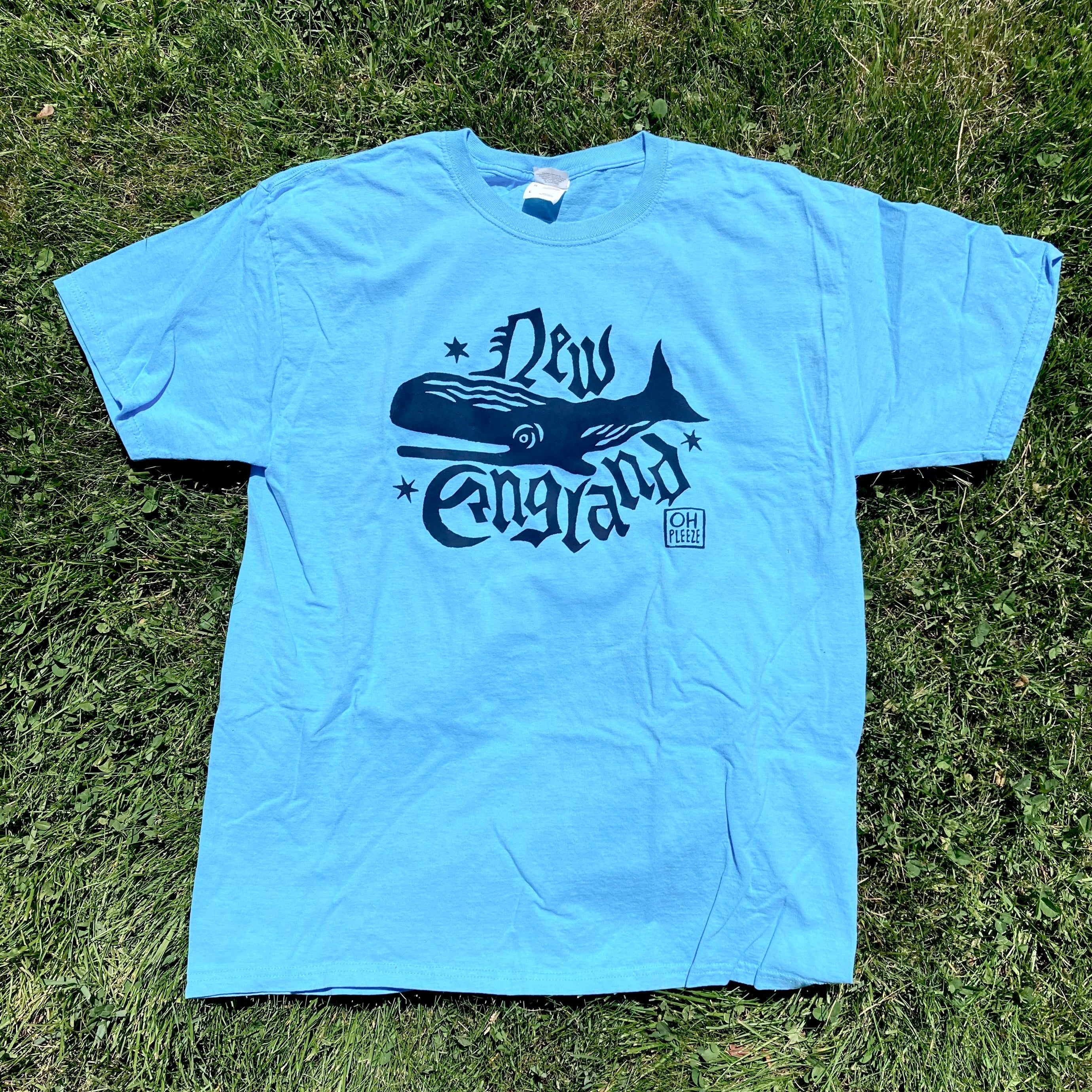 LARGE New England Screen Printed T-Shirt