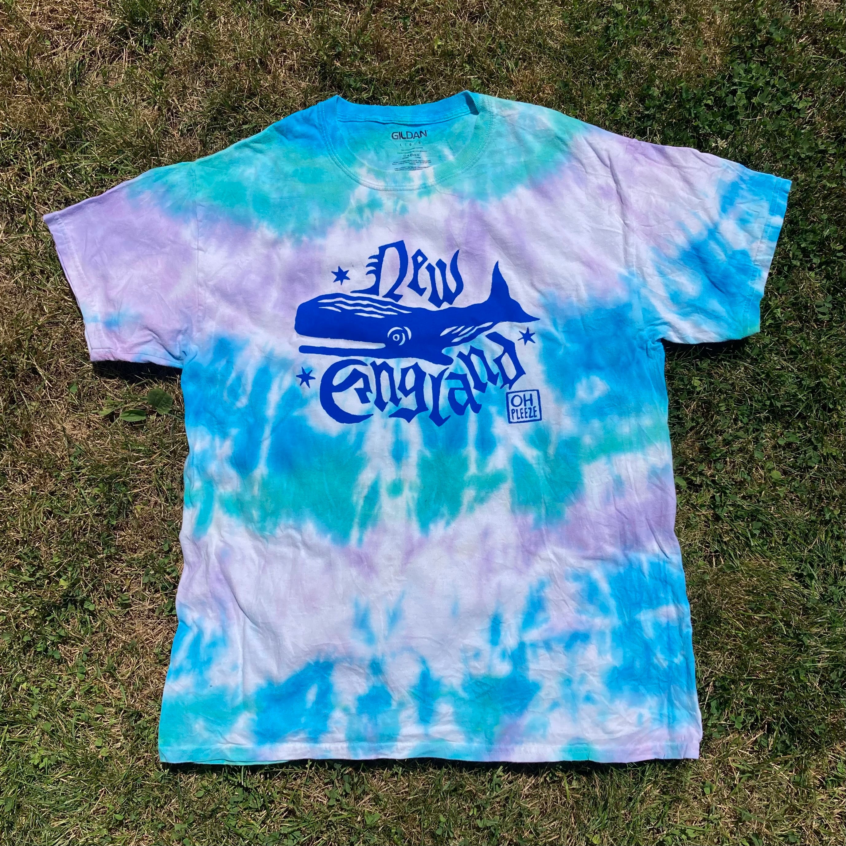 LARGE New England Screen Printed T-Shirt