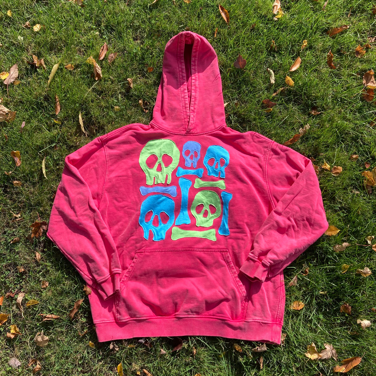 XL/2XL Pink Candy Skulls Pink Hoodie