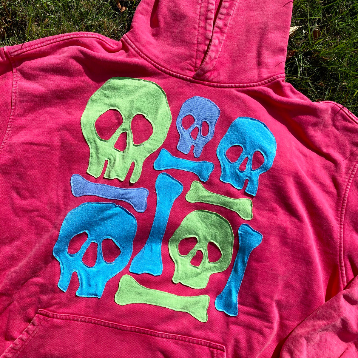 XL/2XL Pink Candy Skulls Pink Hoodie